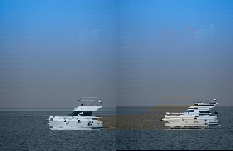 Investigação após iate de luxo revelar fortuna de R$ 8 milhões escondidos em Angra